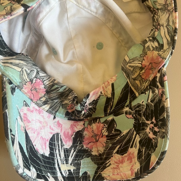 Nike Heritage 86 Floral Cap - Picture 11 of 13